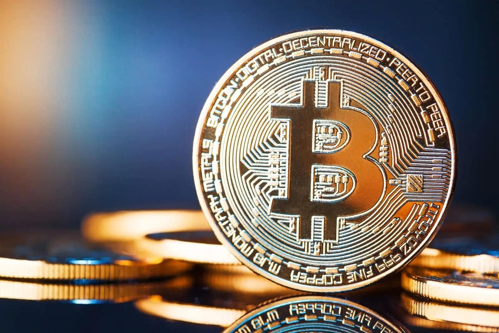 Harga Bitcoin Bertahan di Atas $83.000, Lonjakan Harga Minyak Batasi Kenaikan